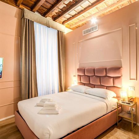 Capranica Private Suites Řím Exteriér fotografie